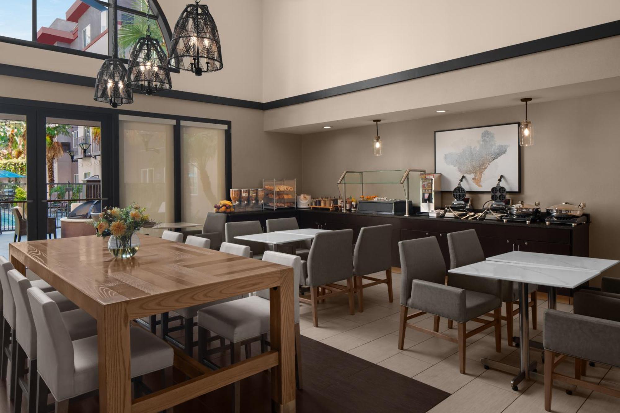 Residence Inn By Marriott San Diego Downtown מראה חיצוני תמונה